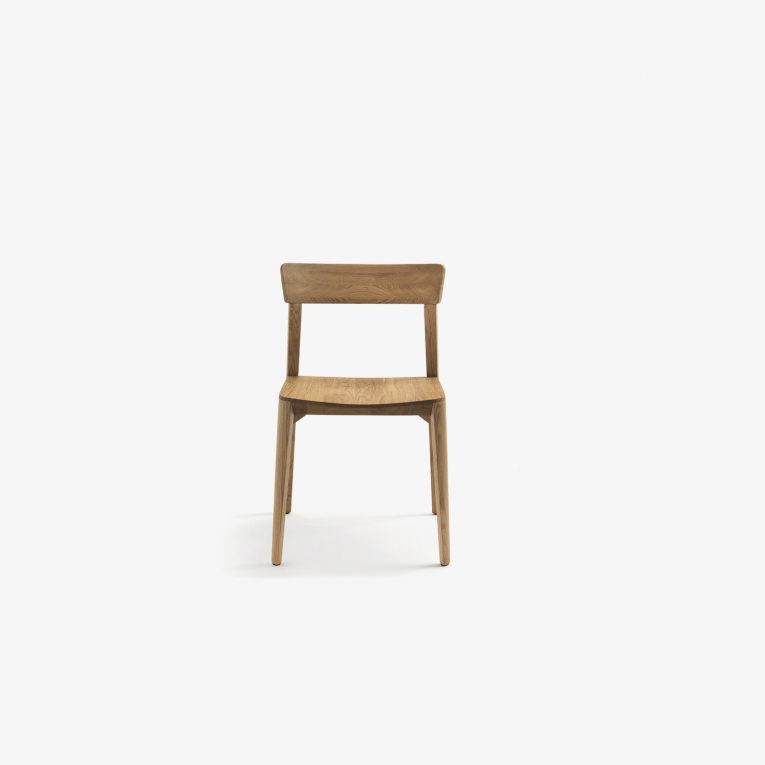 Mia Wood chair in solid wood